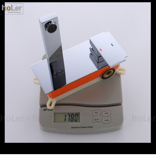 DUEWcJYTpsmp-voi-lavabo-am-tuong-dong-thau-ma-crome-holer-hllba601-1016656509501thumb__500x500