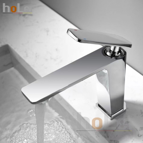 IcOjOmzVlIri-voi-lavabo-nong-lanh-dong-ma-crome-holer-hllb676-7917037497291thumb__500x500
