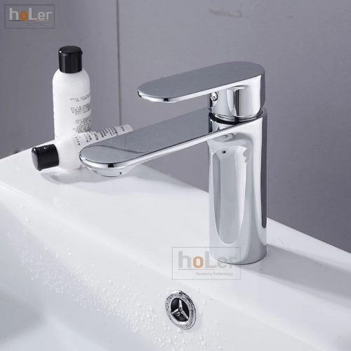 hJkybsJCFdfW-voi-lavabo-nong-lanh-dong-ma-crome-holer-hllb612-5516645101590thumb__500x500