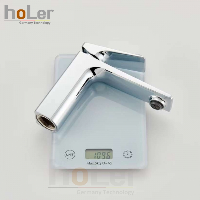 yA0tmUcjBZxJ-voi-lavabo-nong-lanh-dong-ma-crome-holer-hllb702-4717175671643thumb__700x700